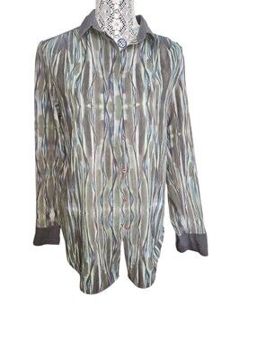 Unique Quality Button Up Top